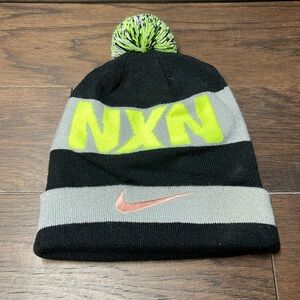 Nike NXN Women’s Knit Hat Beanie